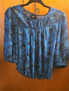 Mossimo Supply Co. Blue & Green Peacock-Print Blouse
